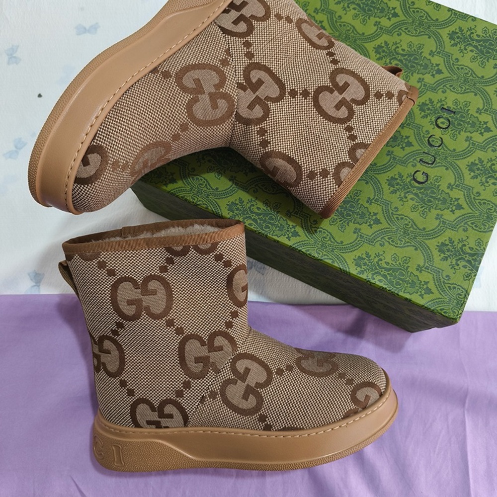 Gucci Fleece-Lined Warm Ankle Boots